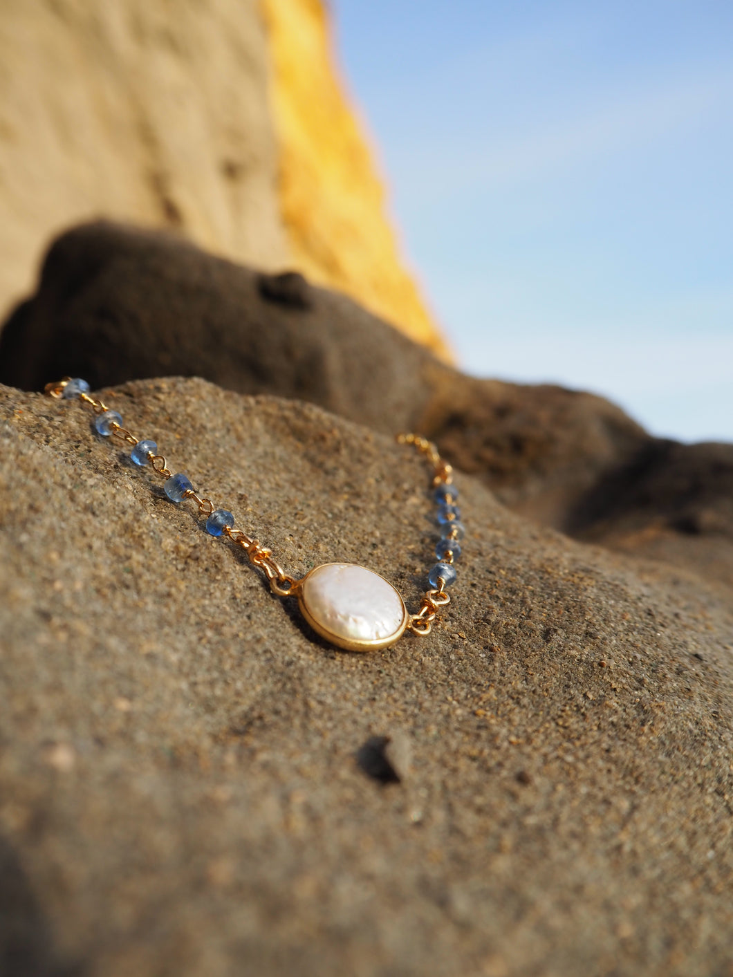 Kyanite & Fresh Water Coin Pearl Bracelet