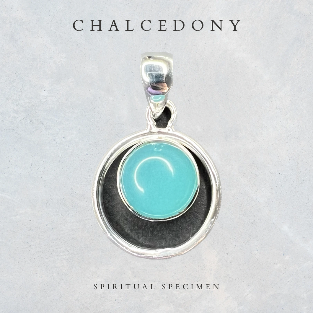 Chalcedony Round Pendant