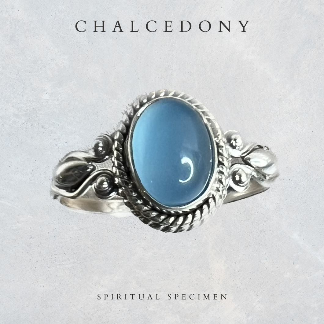 Chalcedony Oval Ring - 8